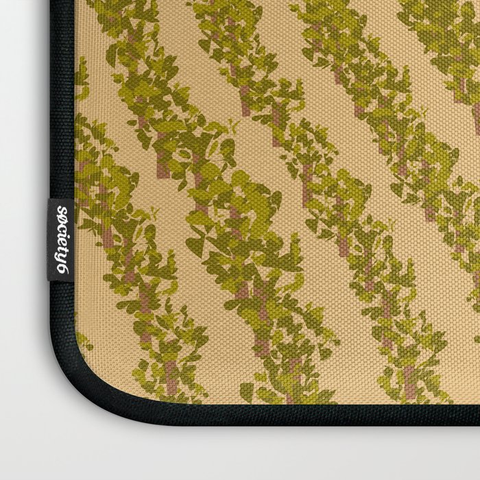 Santa Rosa, California Vineyard Laptop Sleeve Gallery Image 3