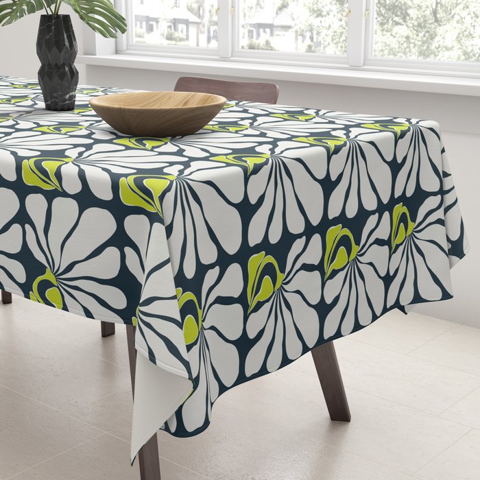 Flowing Floral Tablecloth Gallery Image 3