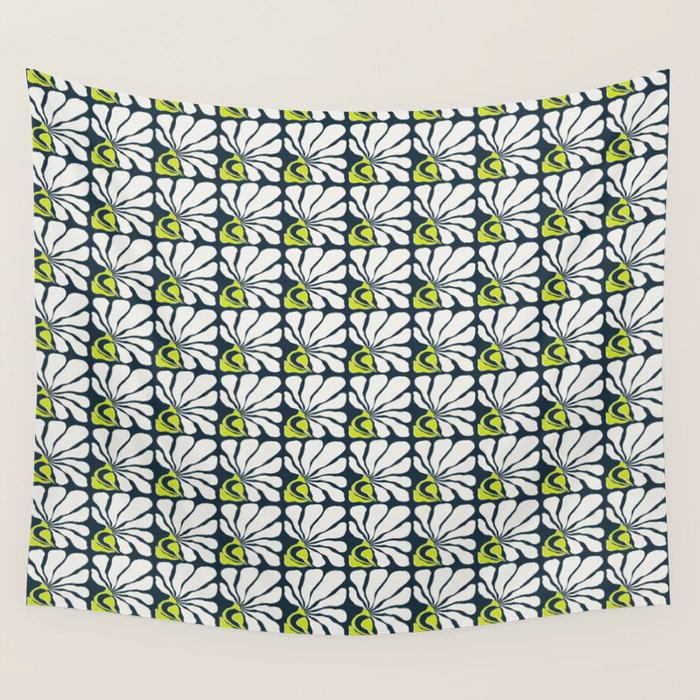 Flowing Floral Wall Tapestry Gallery Image 4