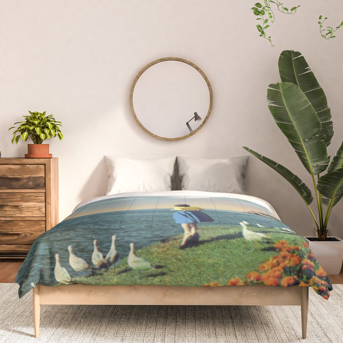 Watching Planets Comforter Gallery Image 3