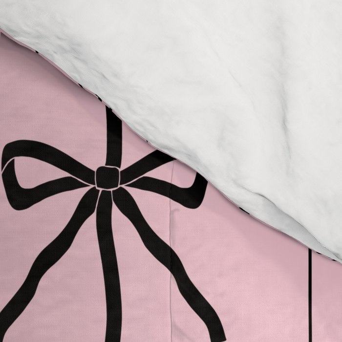 Spider and Bows on Pink Comforter Gallery Image 4