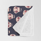 Skulls funny spooky pattern, halloween Throw Blanket Gallery Image 3