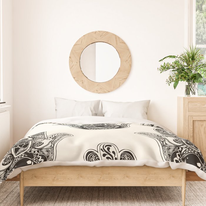 Hamsa Hand Avocado Duvet Cover Gallery Image 3