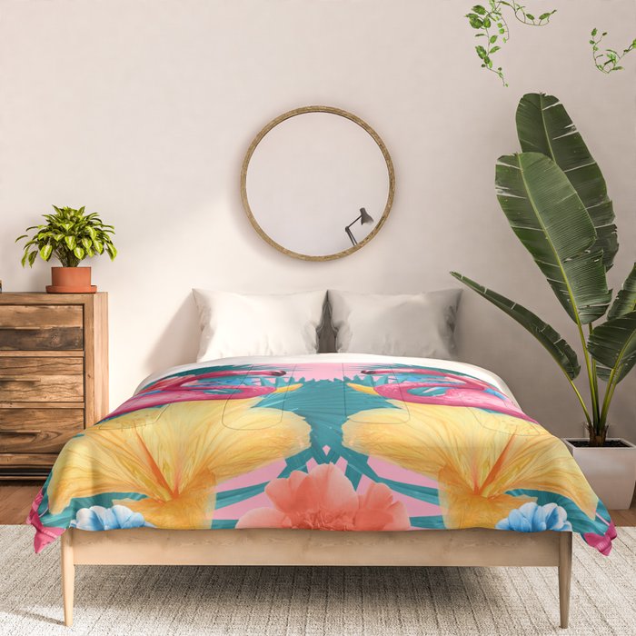 Flamingo and Tropical garden Comforter Gallery Image 3