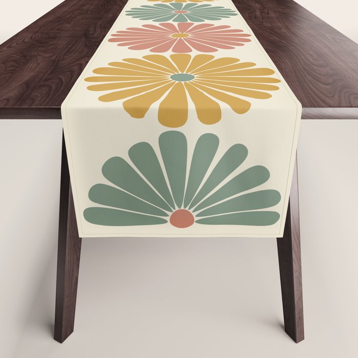 Retro Summer Daisies I Table Runner Gallery Image 1