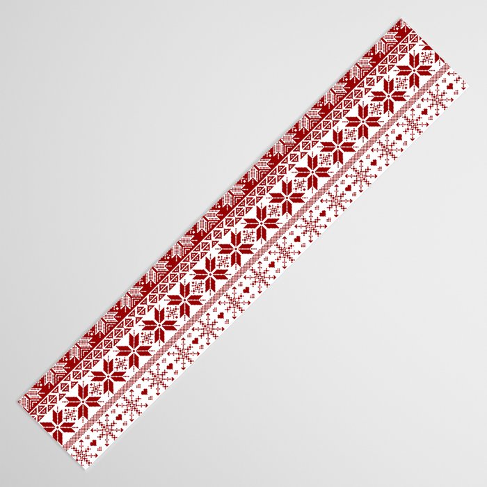 Red Winter Fair Isle Pattern Table Runner Gallery Image 3