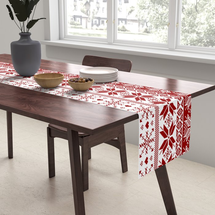 Red Winter Fair Isle Pattern Table Runner Gallery Image 2