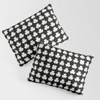 Clovers II Black and White Botanical Pattern Pillow Sham Gallery Image 3