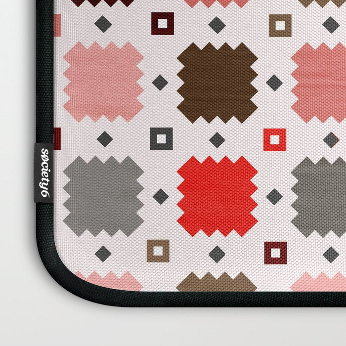 Christmas Quilt - pattern no3 Laptop Sleeve Gallery Image 3