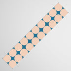 Delicate Circle Table Runner Gallery Image 3