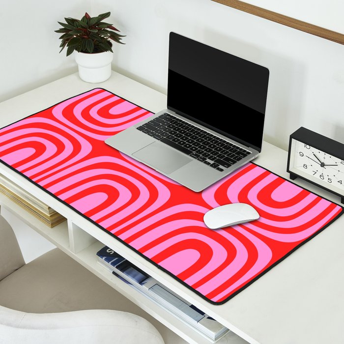 Preppy Pink and Red Abstract Confaab Pattern Desk Mat Gallery Image 2