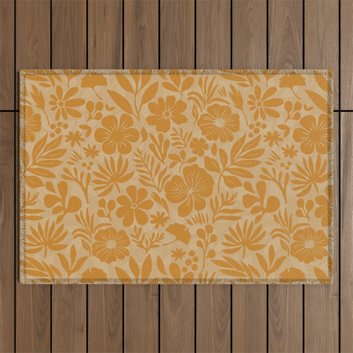 Charming Flower Shapes Amber Marigold Outdoor Rug Gallery Image 1