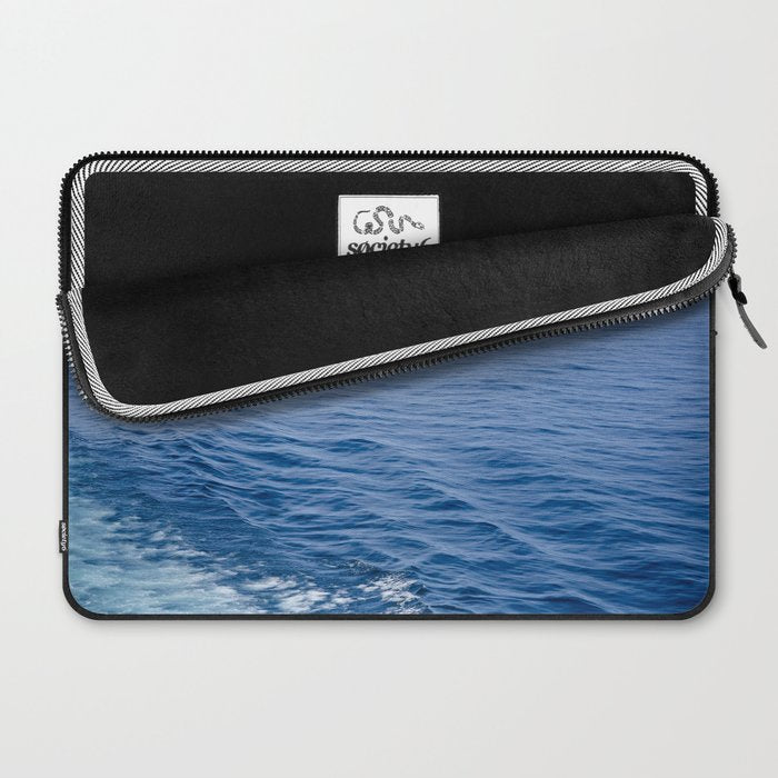 She Fell in Love on the Vast Wild Sea Laptop Sleeve Gallery Image 2