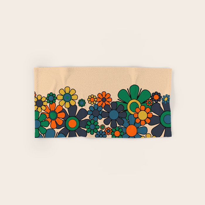 Groovy 60s 70s Vintage Floral Retro Garden Flower Cuff Bath Towel Gallery Image 1