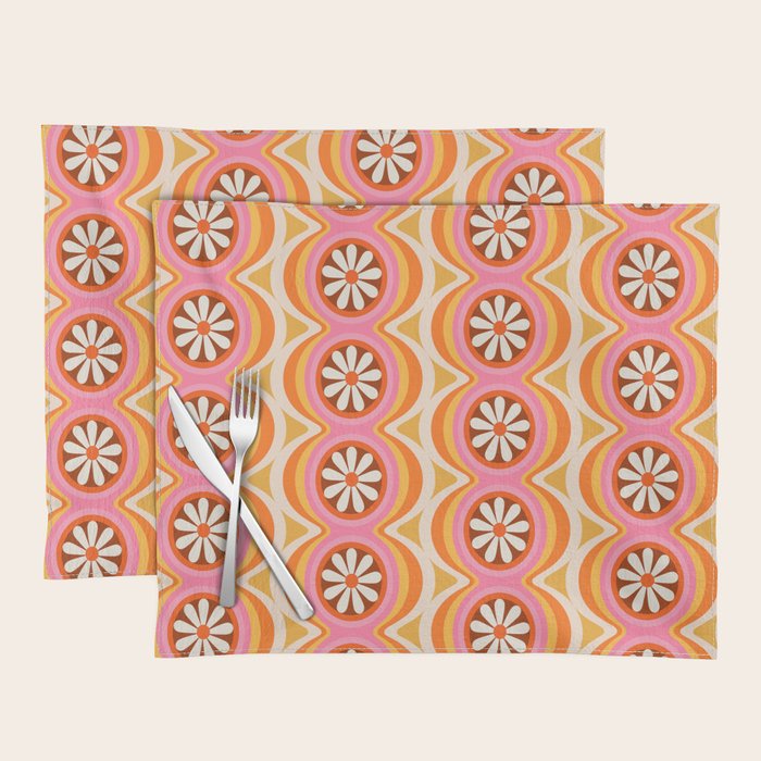 Wavy Daisy Placemat Gallery Image 1