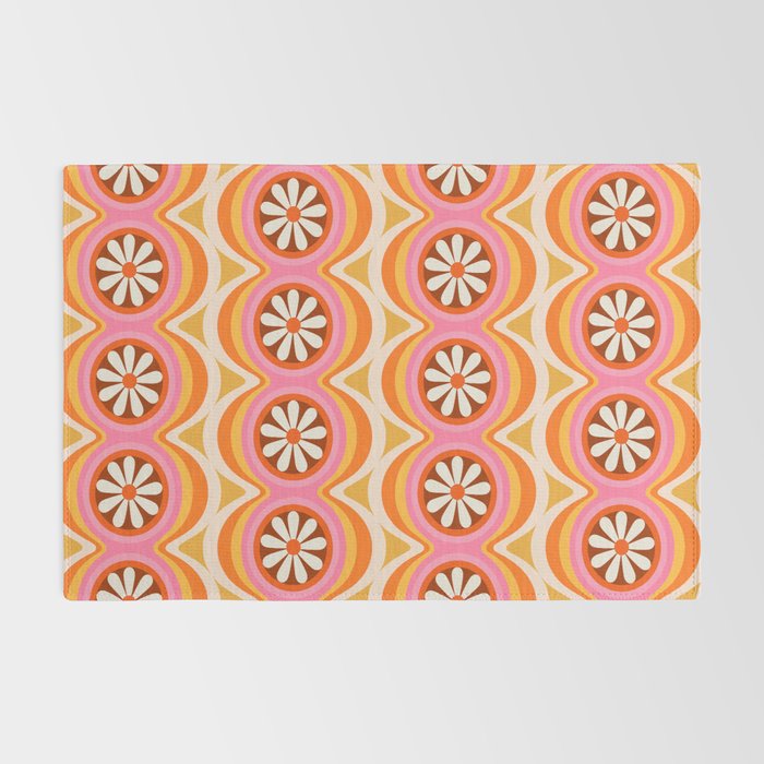 Wavy Daisy Rug Gallery Image 2