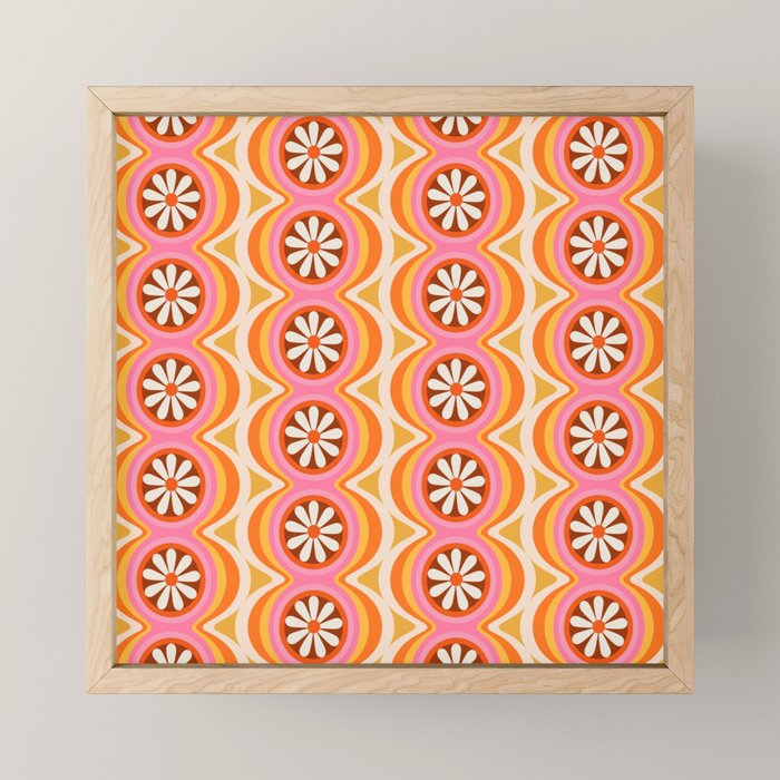 Wavy Daisy Mini Art Print Gallery Image 1