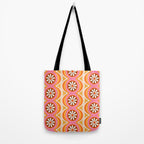 Wavy Daisy Tote Bag Gallery Image 2