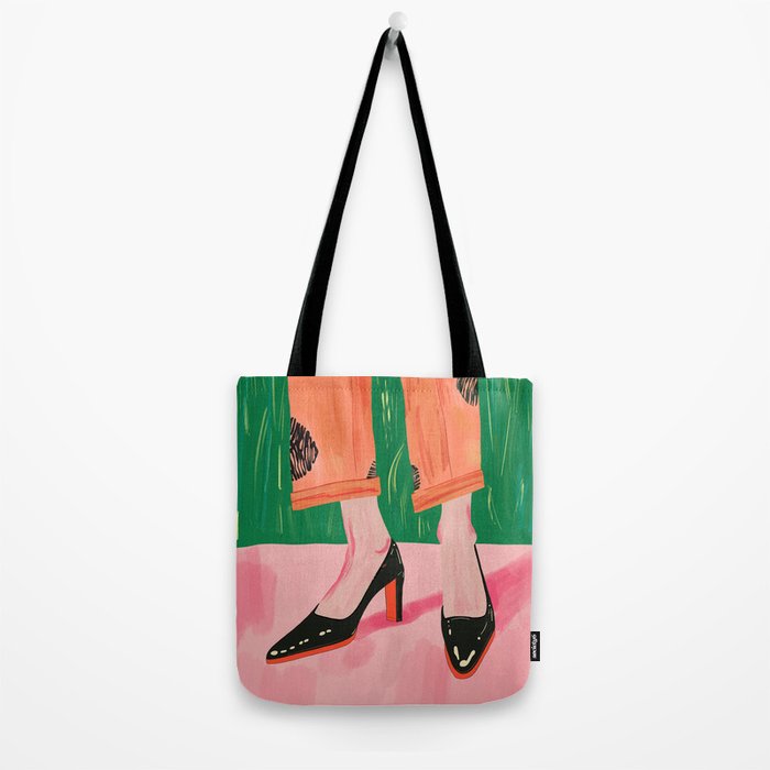 Chic Stroll Tote Bag Gallery Image 2