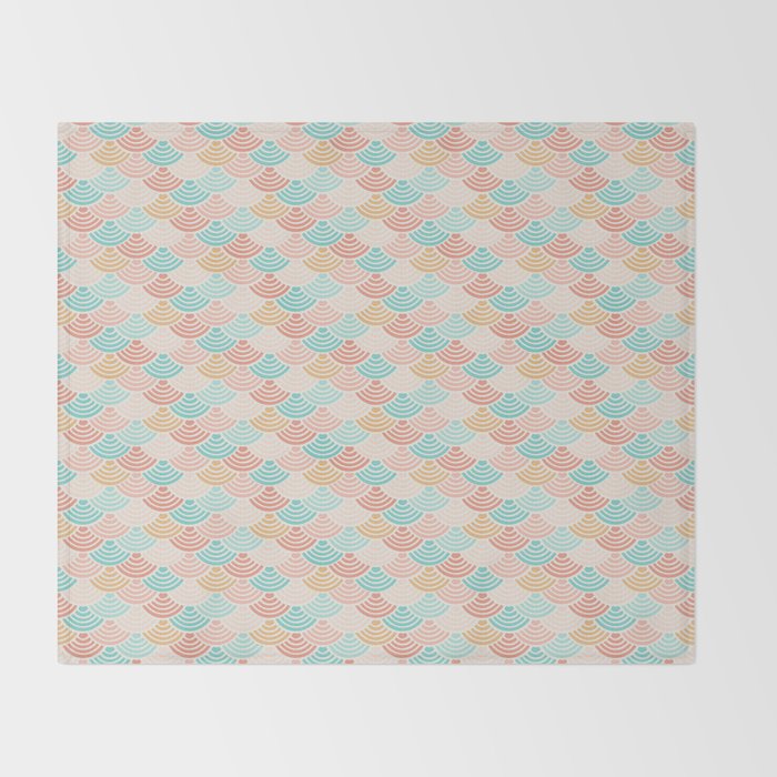 Summer Scallops Throw Blanket Gallery Image 2