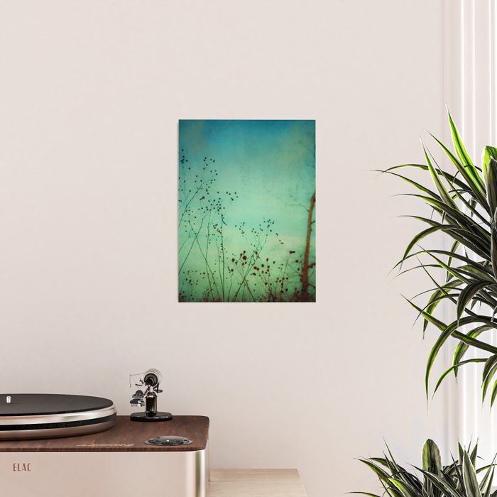 Between Autumn and Winter Poster Gallery Image 2