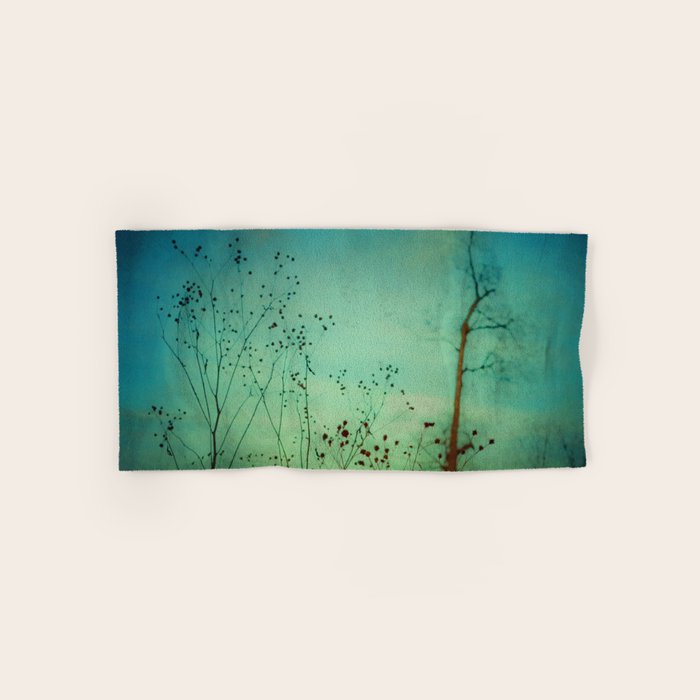 Between Autumn and Winter Bath Towel Gallery Image 1