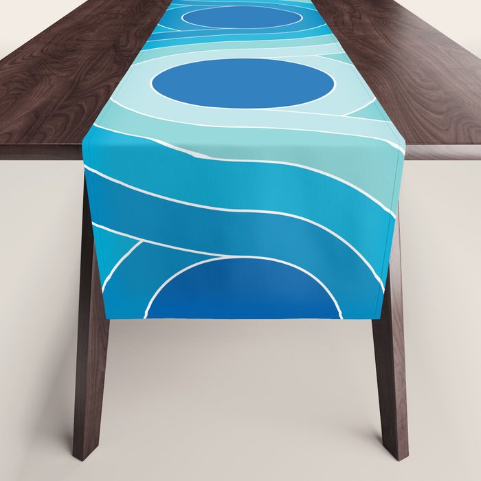 Ocean Chain Table Runner Gallery Image 1