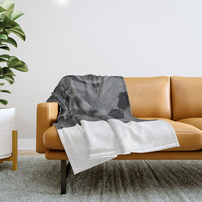 discothèque Throw Blanket Gallery Image 1