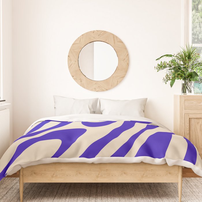 Wavy Loops Retro Abstract Pattern in Cobalt Blue and Beige Duvet Cover Gallery Image 3