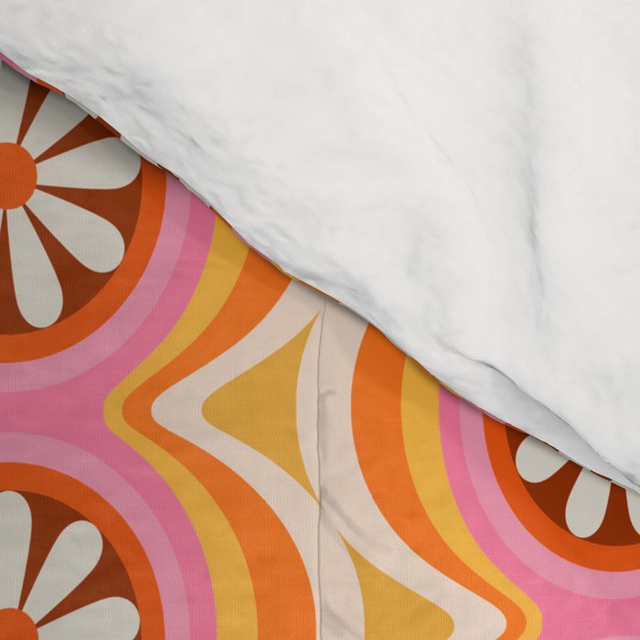 Wavy Daisy Comforter Gallery Image 4