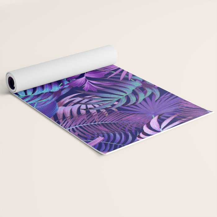 Tropical Leaf Pattern Yoga Mat Gallery Image 2