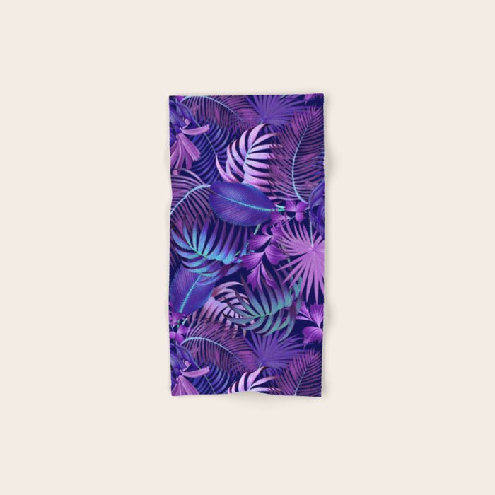 Tropical Leaf Pattern Bath Towel Gallery Image 1