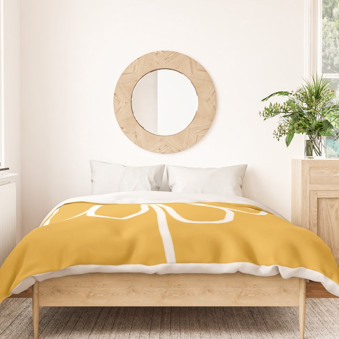 Minimal Flora - daisy yellow Duvet Cover Gallery Image 3