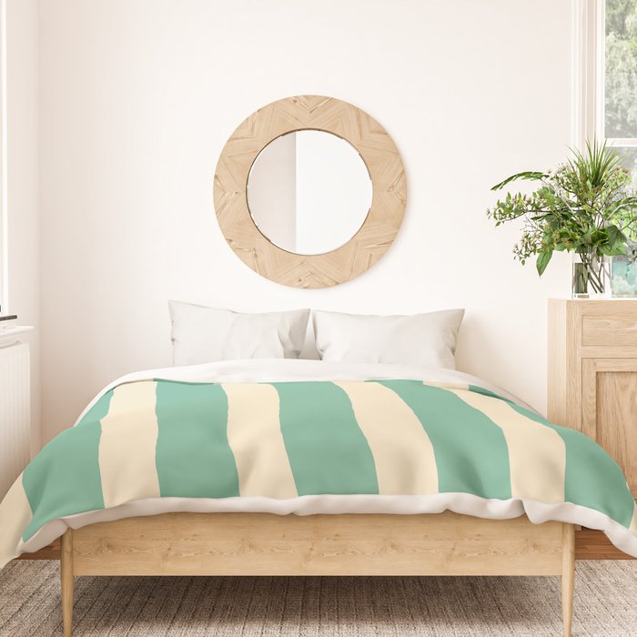 Simple Stripes Pattern - Light Green Duvet Cover Gallery Image 3