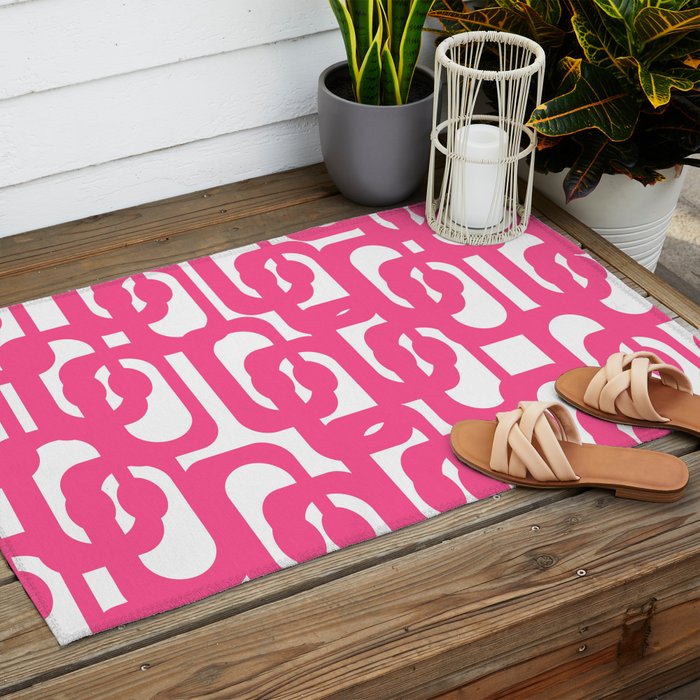 Midcentury Modern Loops Pattern Hot Pink and White Outdoor Rug Gallery Image 2