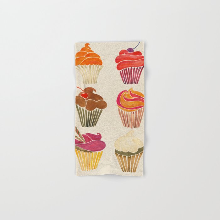 Cupcakes Bath Towel Gallery Image 1