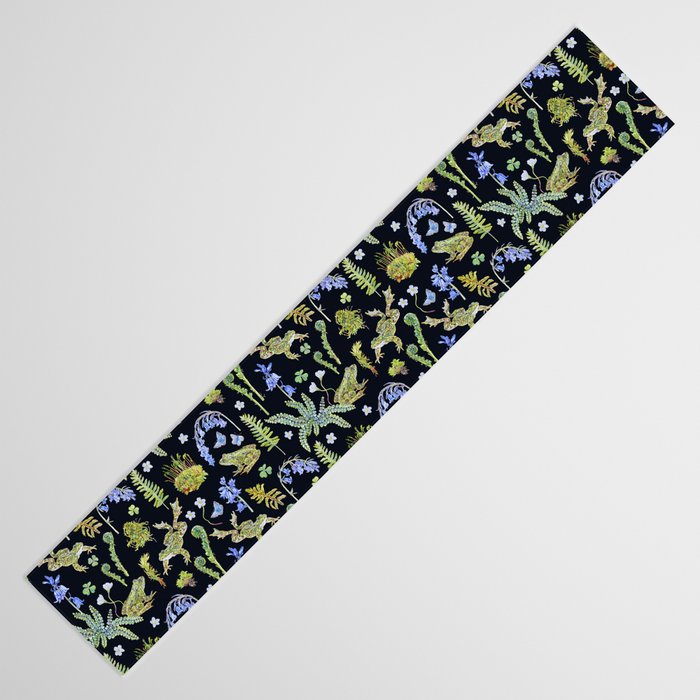 Frolicking Frogs and Ferns Table Runner Gallery Image 3