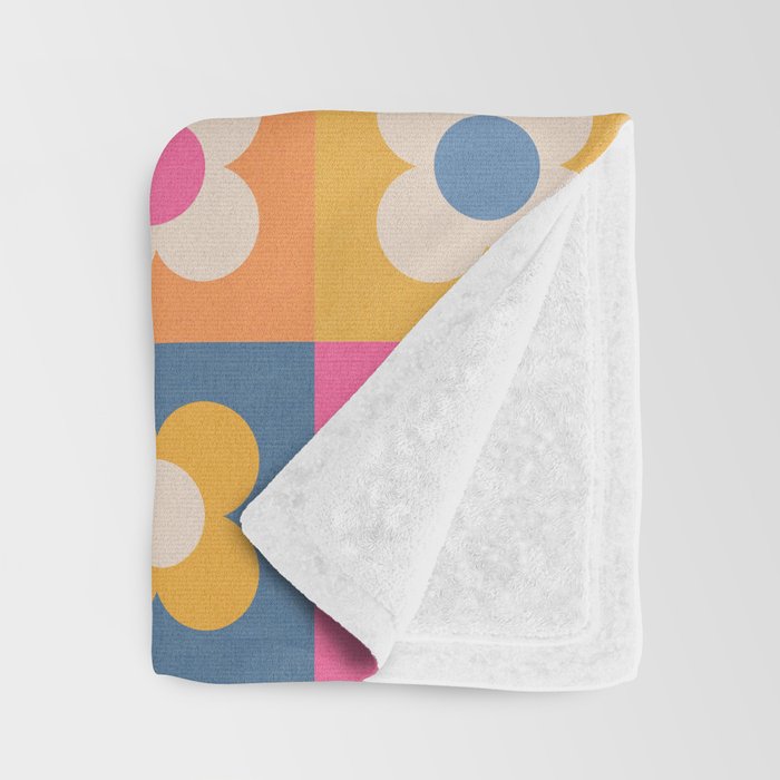 Floral checkerboard Throw Blanket Gallery Image 3