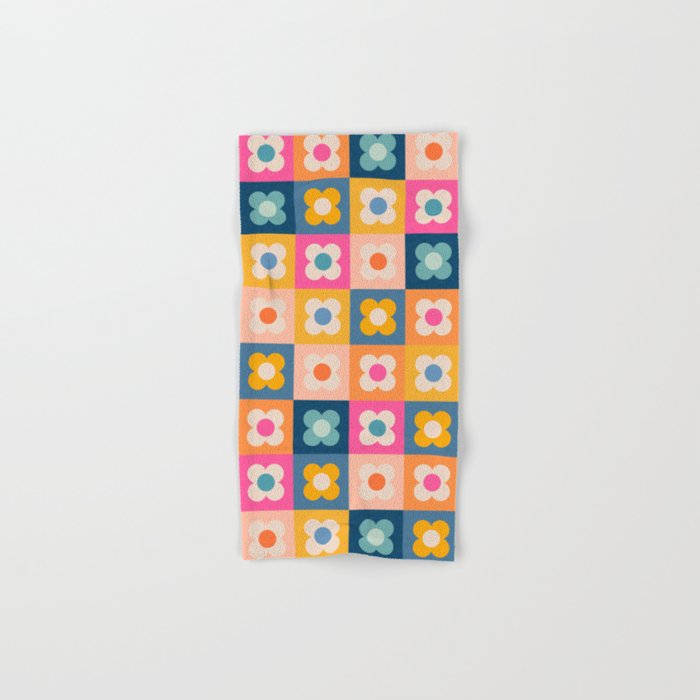 Floral checkerboard Bath Towel Gallery Image 1