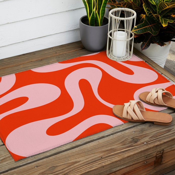 Retro Modern Soft Curves Abstract Contemporary Pattern in Bold Red-Orange and Pink Outdoor Rug Gallery Image 2