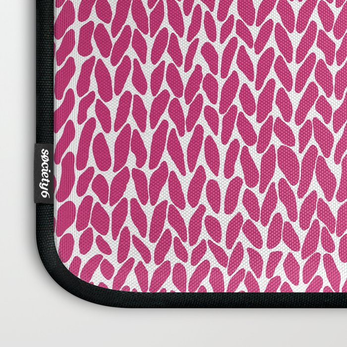 Hand Knit Hot Pink Laptop Sleeve Gallery Image 3