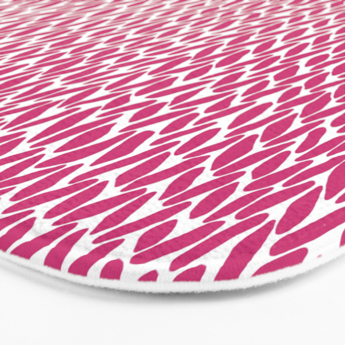 Hand Knit Hot Pink Bath Mat Gallery Image 3
