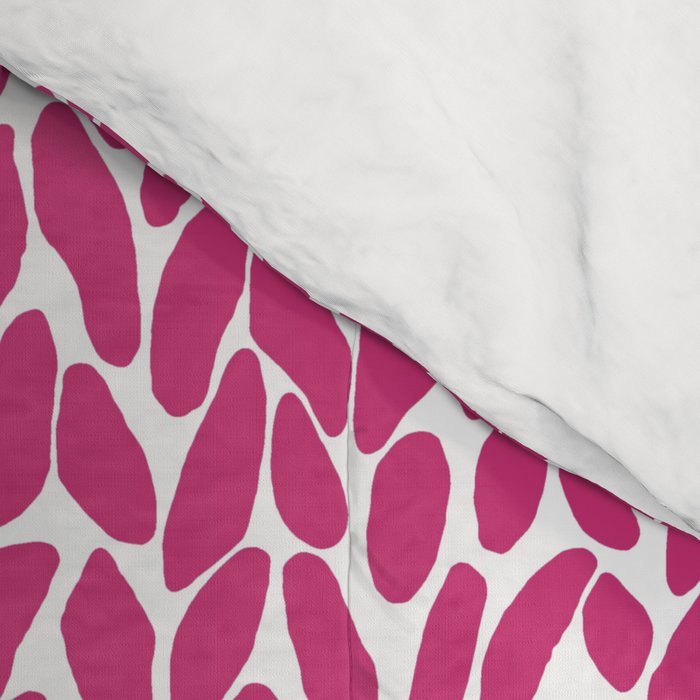 Hand Knit Hot Pink Comforter Gallery Image 4