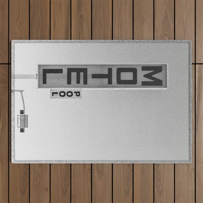 MOTEL Outdoor Rug Gallery Image 1