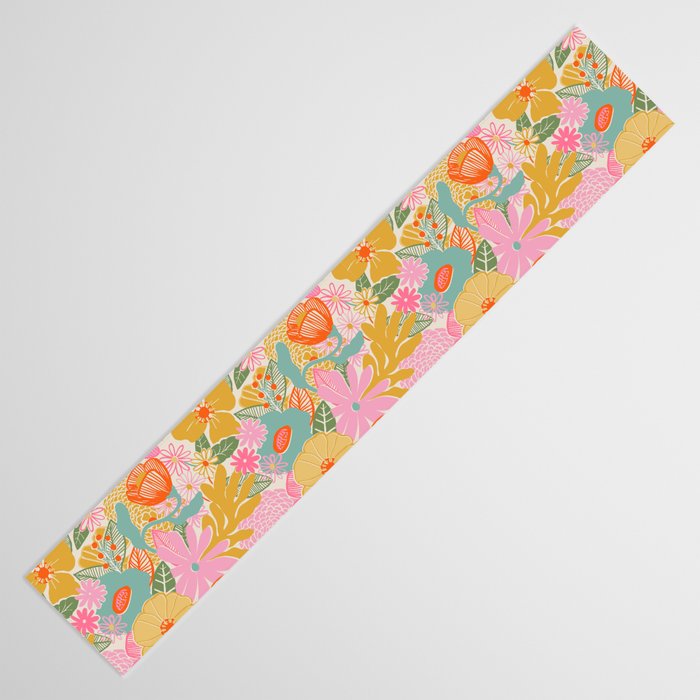 60's Retro Floral Table Runner Gallery Image 3