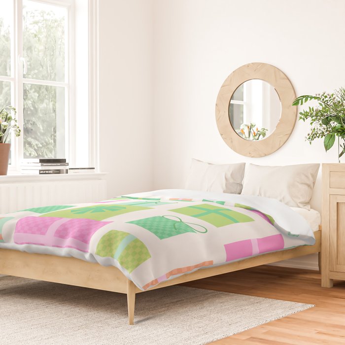 Retro Christmas Presents - Pink & Green Duvet Cover Gallery Image 2