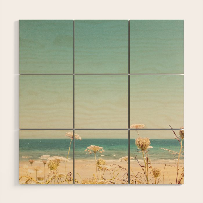 Water and Lace Wood Wall Art Gallery Image 1