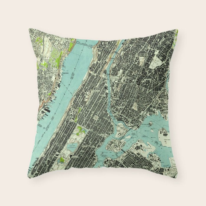 Vintage Central Park & Bronx NY Map (1947) Throw Pillow Gallery Image 1