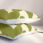 Retro 70s Bold Flowers Pattern Green Pillow Sham Gallery Image 3
