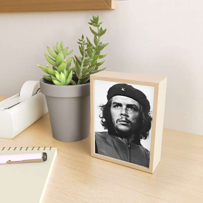 Che Guevara Mini Art Print Gallery Image 2